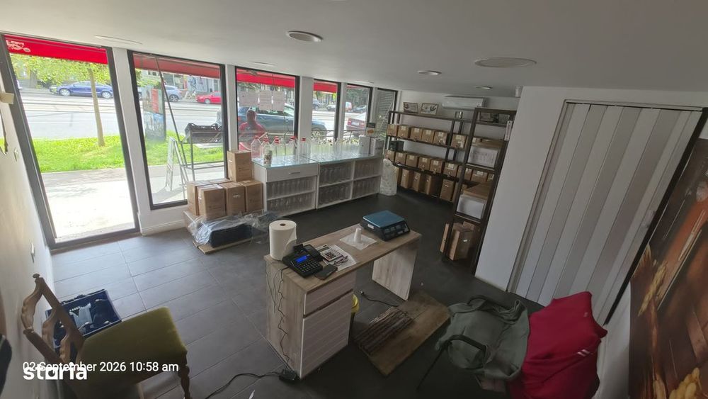 Spațiu comercial de închiriat – Micro 39