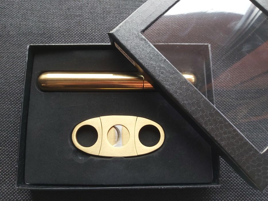 Комплект тубус и резачка за пури 3 цвята