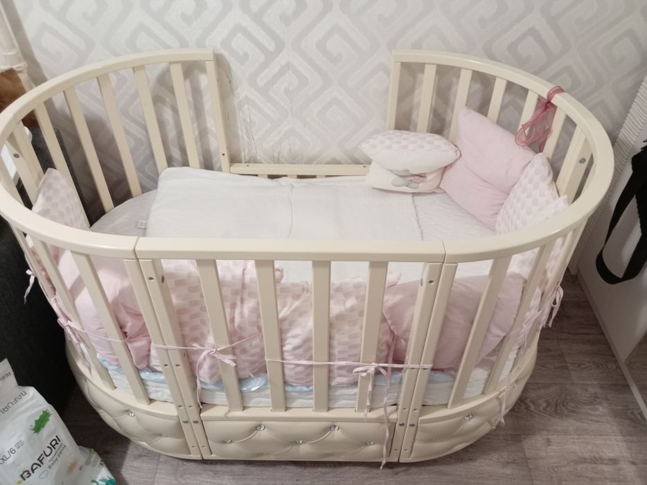 Продам детскую кроватку