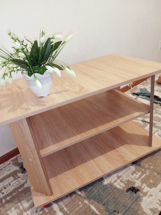 Журнальный столик