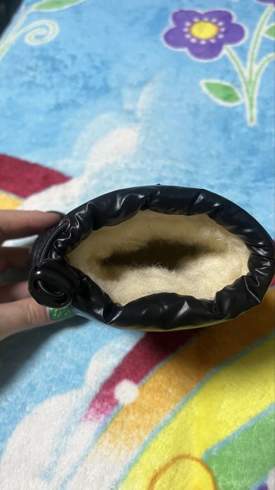 Продам детские сапожки