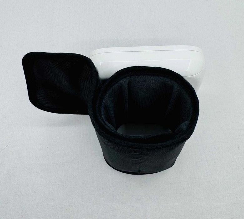 Tensiometru de incheietura, Omron RS3 Intelli IT