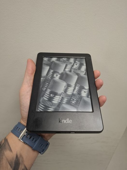 Електронен четец Kindle Basic 7