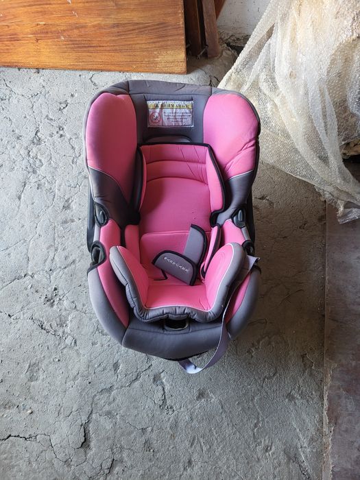 Продаётся детское авто кресло