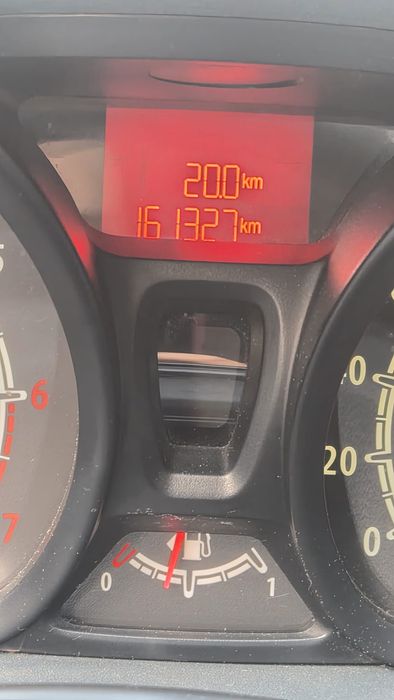 Ford fiesta 1.2 benzina an 2009