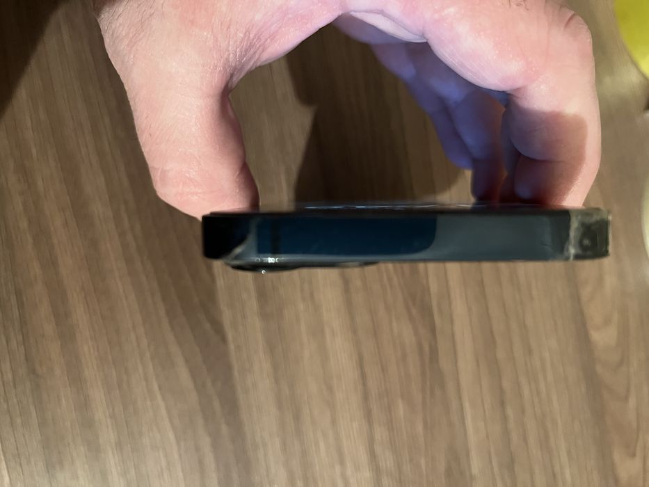 Айфон 13 а также Apple Watch 3-38 мм