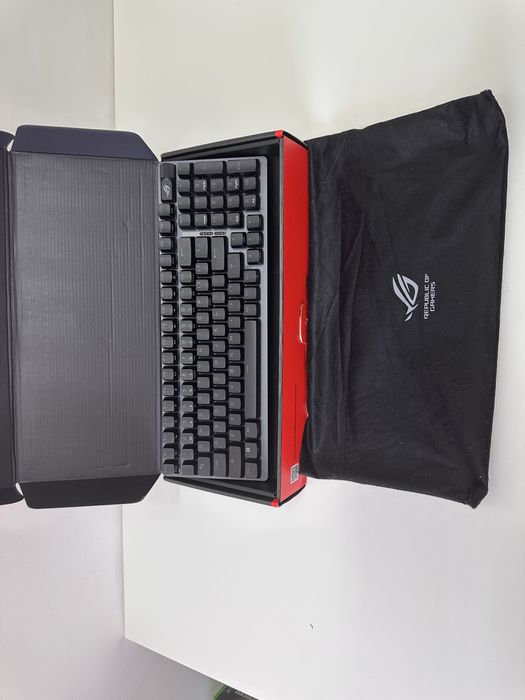 Tastatura Asus ROG Strix Scope II 96 wireless