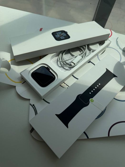 Apple Watch SE 44мм / Эпл Ватч Си • рассрочка 0-0-12