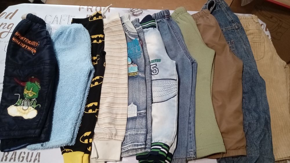 Продам  детские вещи