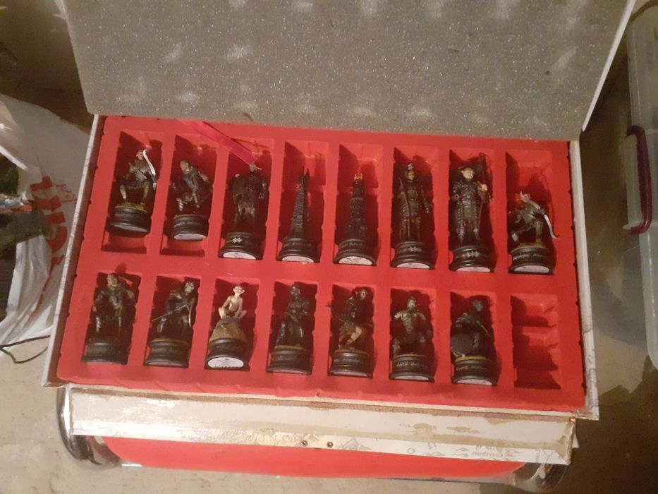Figurine stapanul inelelor