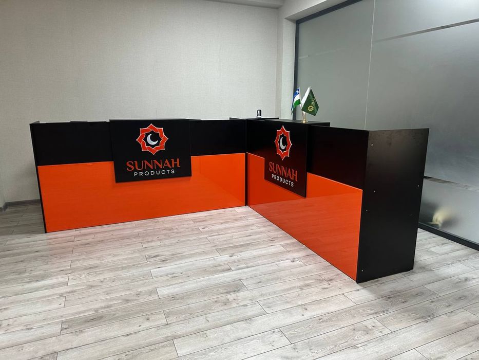 стойка ресепшн в клинику