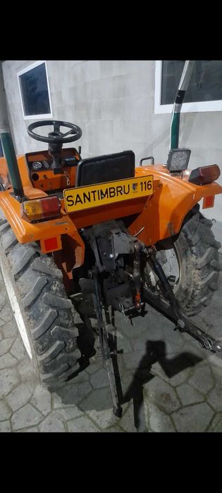 Tractor japonez hinomoto nu kubota ,yanmar