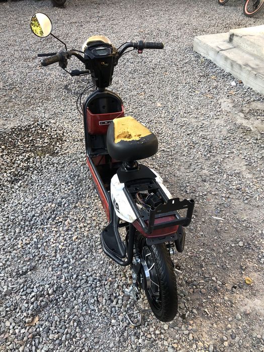 Продам срочно электро скутер