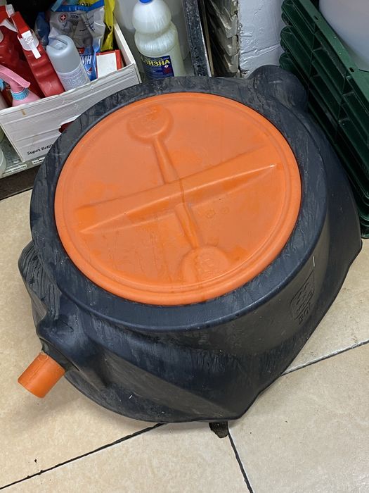 Жироуловитель 50л б/у