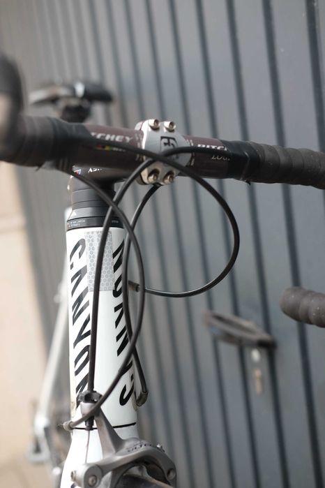 Шосеен велосипед Canyon Ultimate CF F10 52см