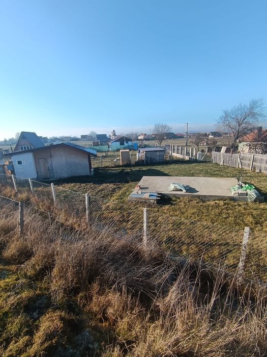 Căsuță+teren+utilități