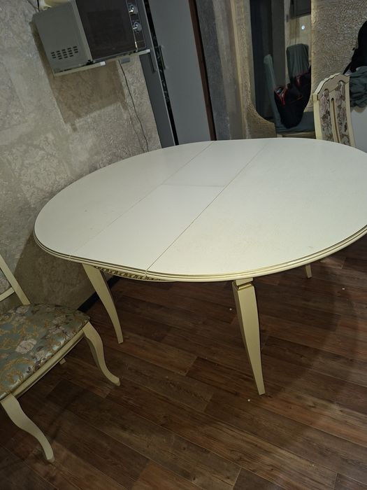 Продам стол со стульями