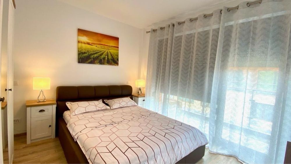 Inchiriere apartament 2 camere Club Lac Snagov Piscina Parcare