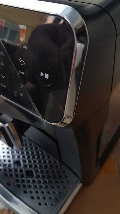 Espressor Philips EP5500 LatteGo cafea boabe, rasnita ceramica