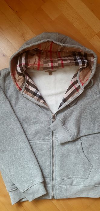 Суитшърт BURBERRY, нов.