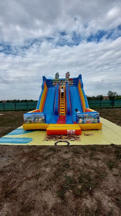 Tobogan gonflabil de închiriat!
