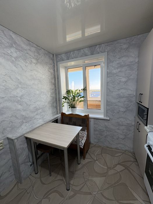 Продам 1 комн квартиру в центре.