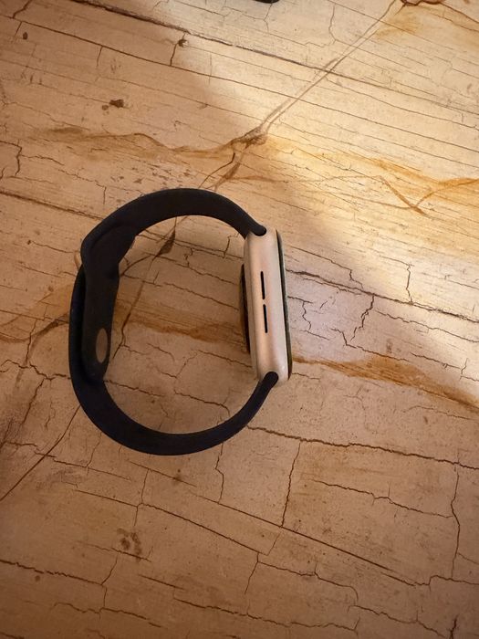 Vând Apple Watch SE 44 mm – stare impecabilă, ca nou