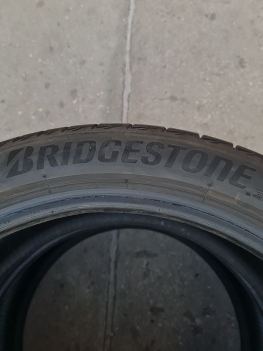 Летни гуми 2 броя BRIDGESTONE Turanza T005 225 40 R18 дот 3519