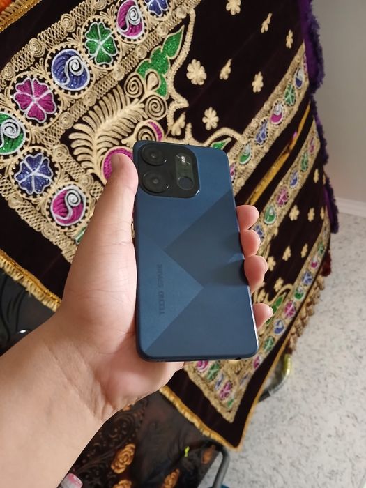 Tekno spark go 2023 xotra 6/64