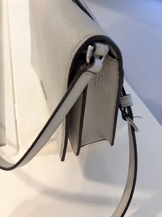 Geanta alba Michael Kors