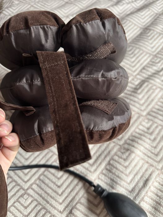 Воротник для шеи вытягивающий