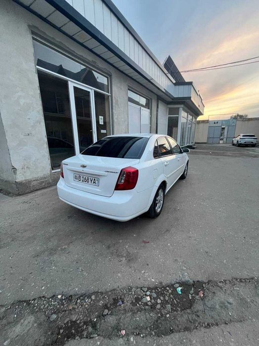 Chevrolet Lacetti, 2 позиция 2012 г.