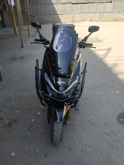 Продам мопед макси