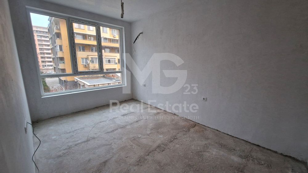 Продава се Тристаен апартамент в Пловдив, Южен - 97 кв.м за 716 €/кв.м - Снимка #3