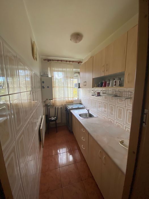 Închiriez apartament