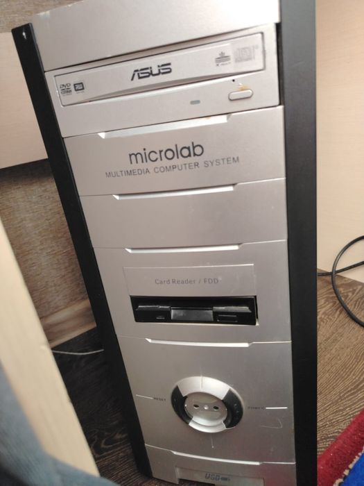 Продаётся компьютер