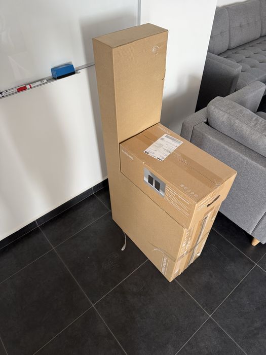 Samsung soundbar Q800C + Rear Speakers SWA 9500S