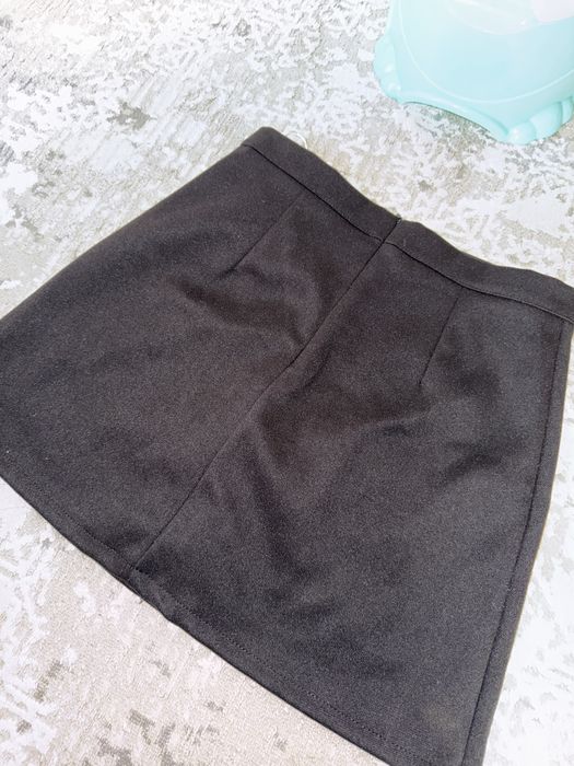 мини юбка черного цвета