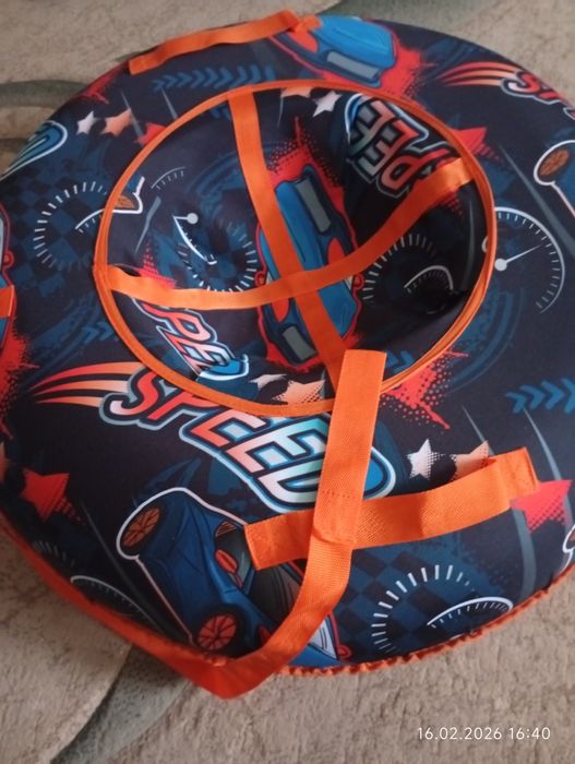 Продам тюбинг ( ватрушка)