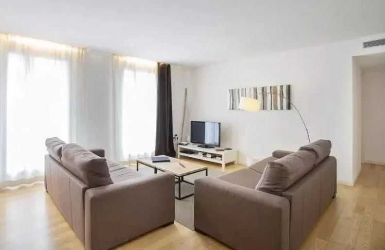 Продава се Двустаен апартамент в София, Кръстова вада - 75 кв.м за 1840 €/кв.м - Снимка #1