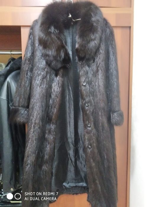 Продам женскую шуба нутрия