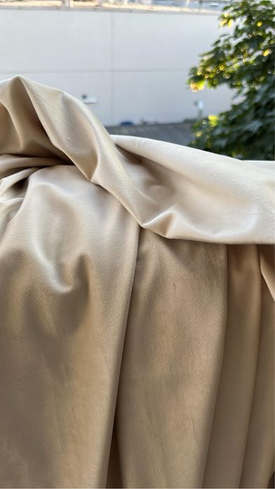 Vand set draperii din catifea (2 bucati)