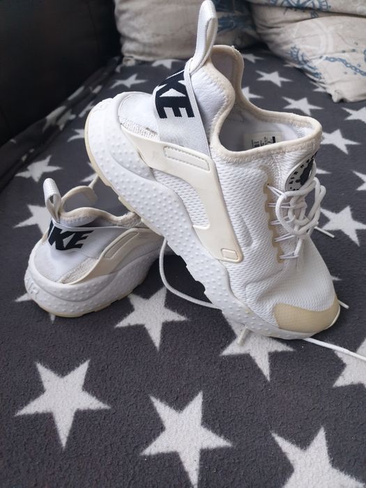 Маратонки Найк .