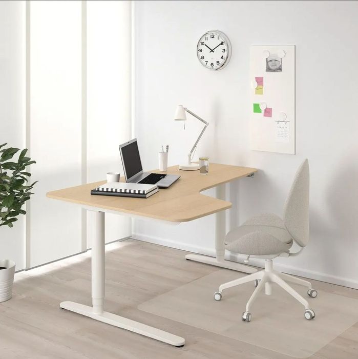 Birou BEKANT Ikea