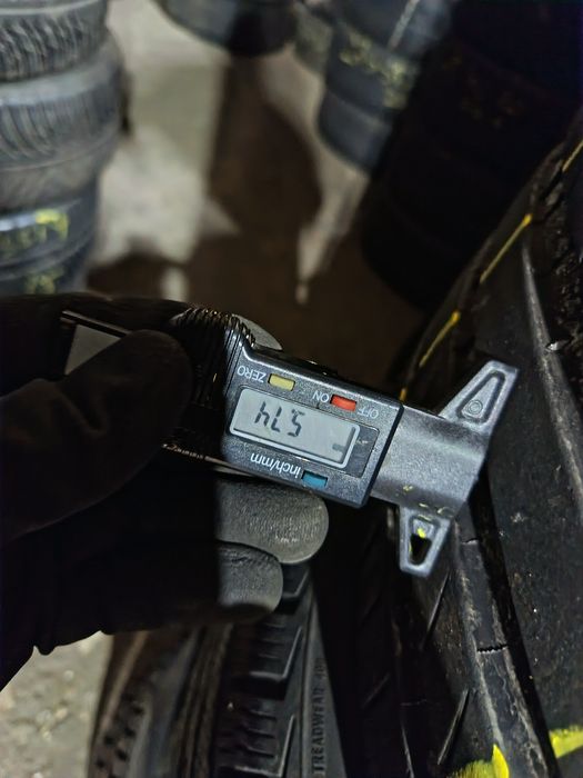 Anvelope vara 235 35 19 Michelin 2021 și 2024 5.5mm