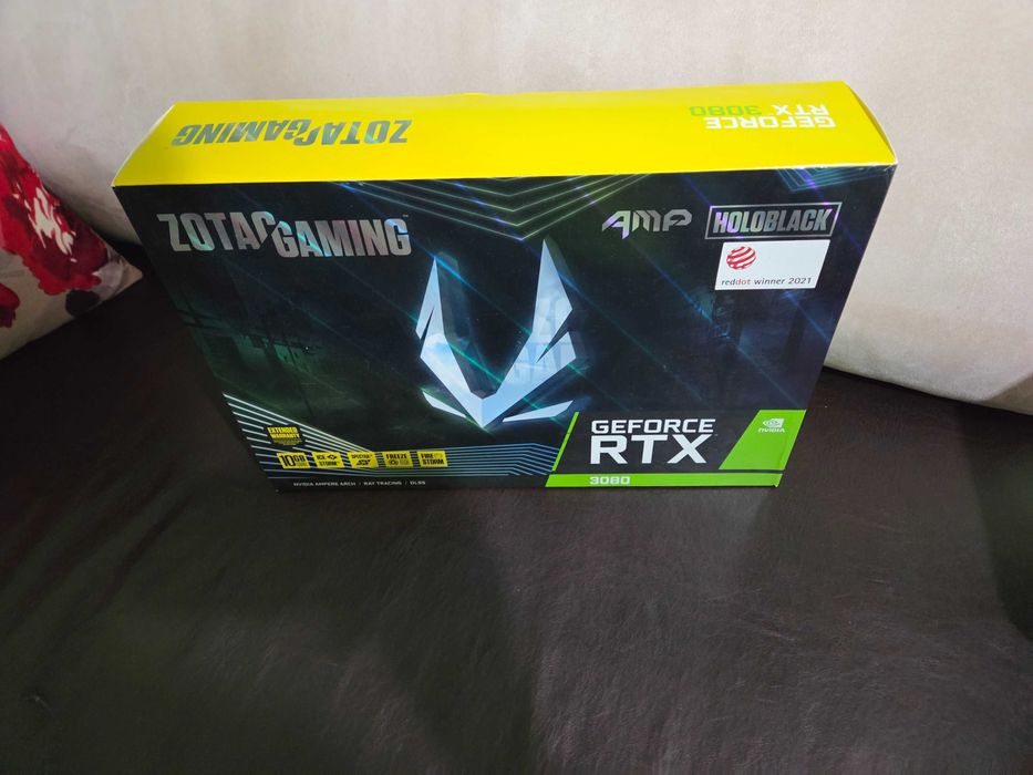 RTX 3080 - 10 GB Zotac gaming AMP HOLOBLACK
