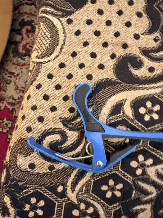 Гитара продается