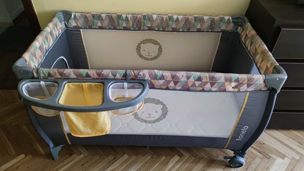 Бебешка кошара Lionelo