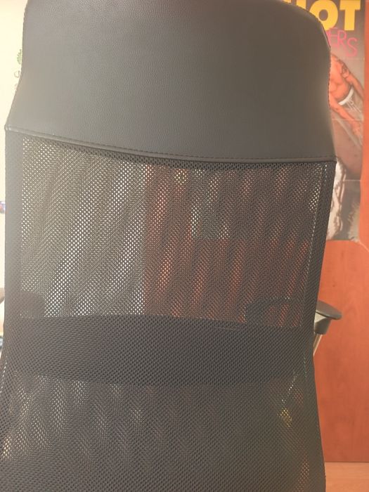scaun ergonomic pentru birou