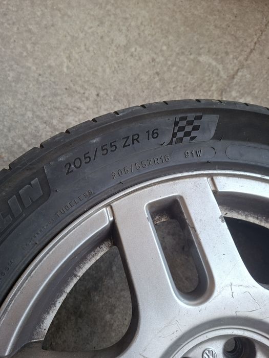 Джанти 16 5х100 с гуми